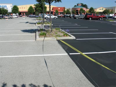 Parking-Lot-Sealing-Before-and-After